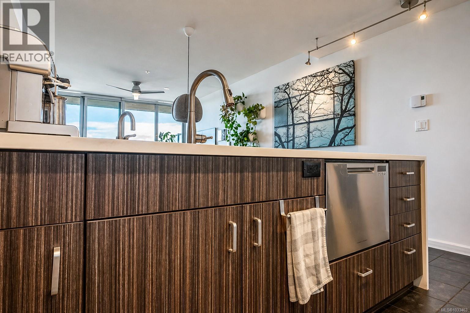 1116 160 Wilson St, Victoria, British Columbia  V9A 3P9 - Photo 14 - 1033463