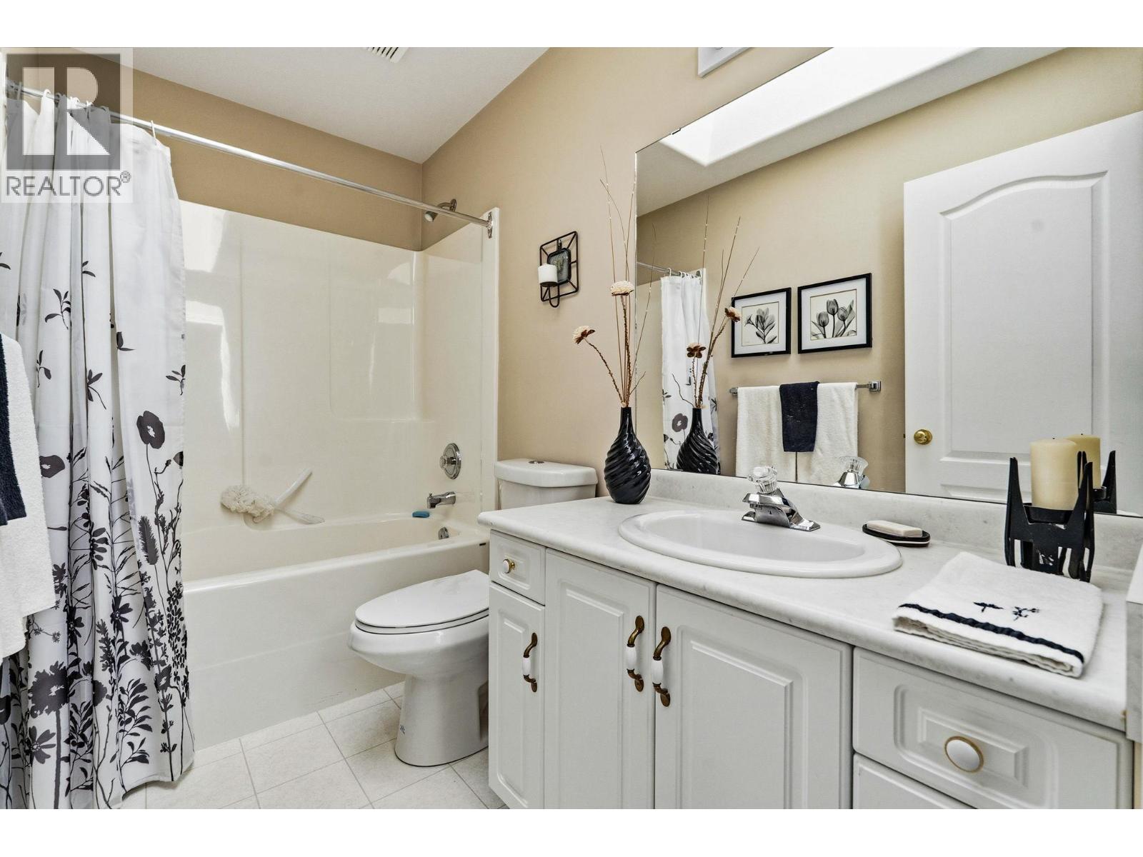 #105 - 2220 Shannon Ridge Drive Lot# 3, West Kelowna, British Columbia  V4T 2T6 - Photo 19 - 10384721