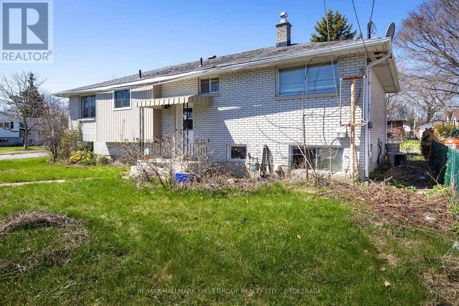 402 Parkview Drive, Kingston, Ontario  K7M 4B3 - Photo 12 - X13064450
