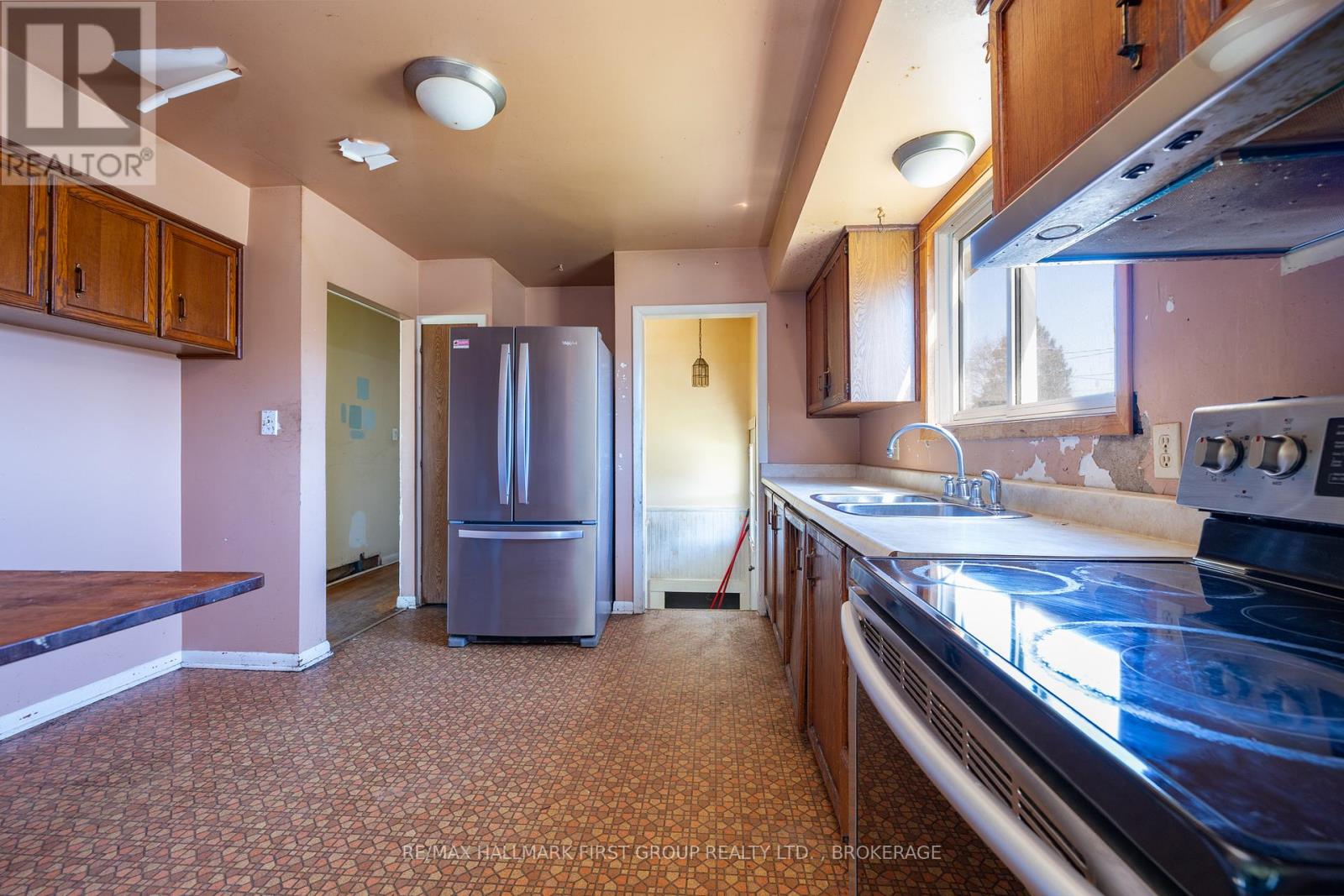 402 Parkview Drive, Kingston, Ontario  K7M 4B3 - Photo 20 - X13064450