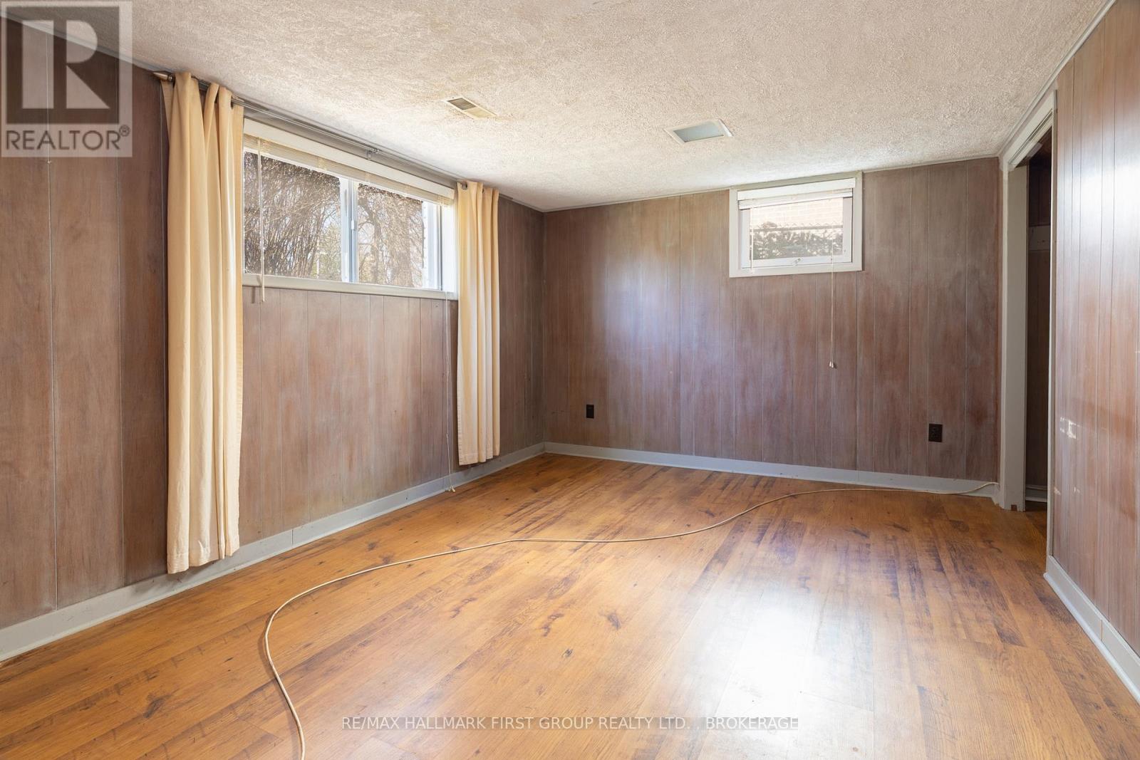 402 Parkview Drive, Kingston, Ontario  K7M 4B3 - Photo 36 - X13064450