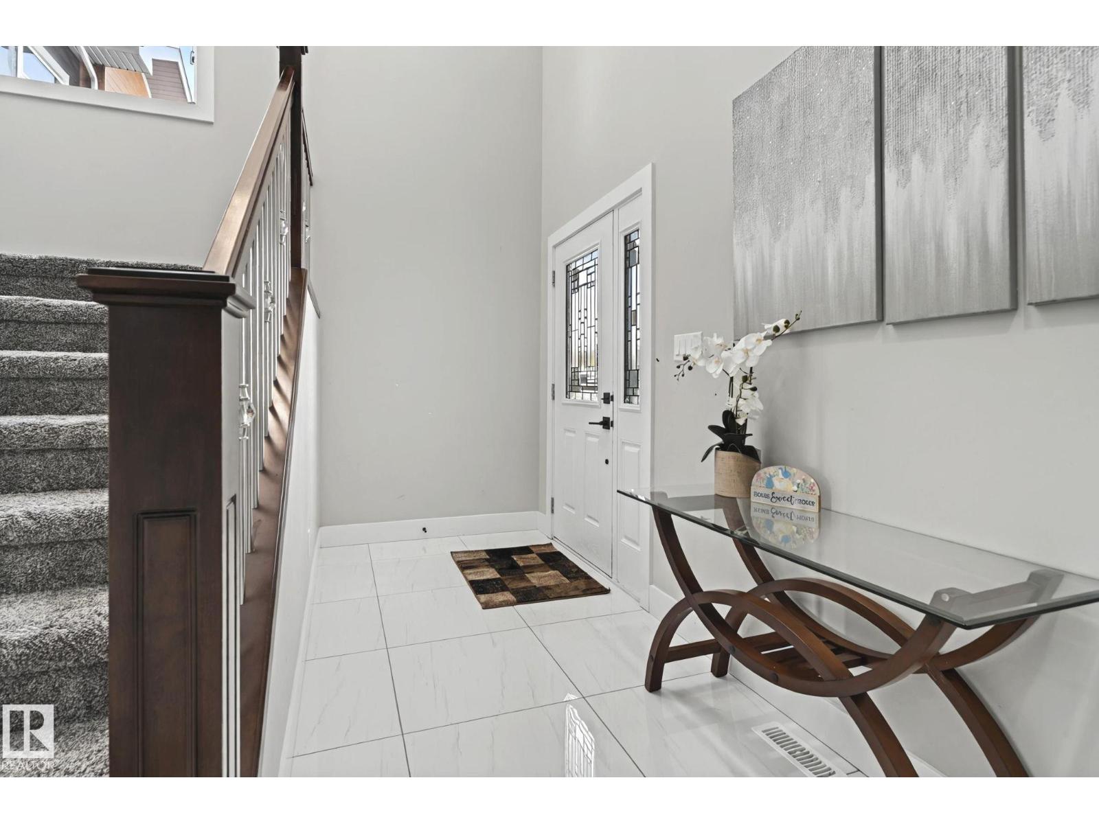 4119 7 Av Sw, Edmonton, Alberta  T6X 2J2 - Photo 8 - E4484939