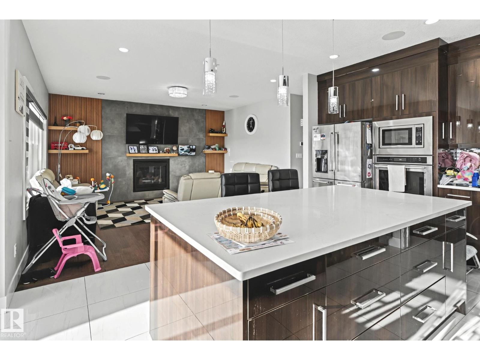 4119 7 Av Sw, Edmonton, Alberta  T6X 2J2 - Photo 15 - E4484939