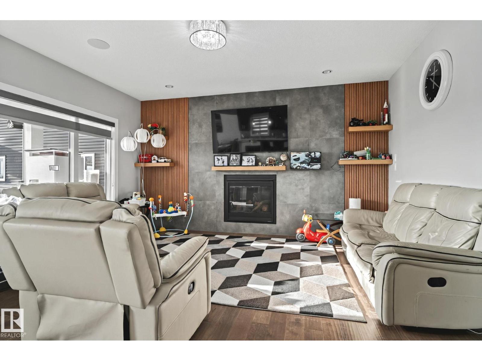 4119 7 Av Sw, Edmonton, Alberta  T6X 2J2 - Photo 10 - E4484939