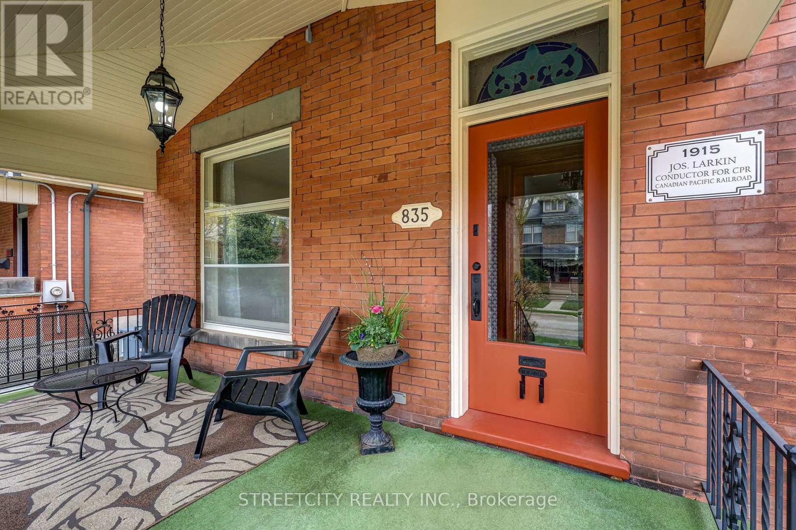 835 Dufferin Avenue, London East, Ontario  N5W 3J9 - Photo 2 - X13064396