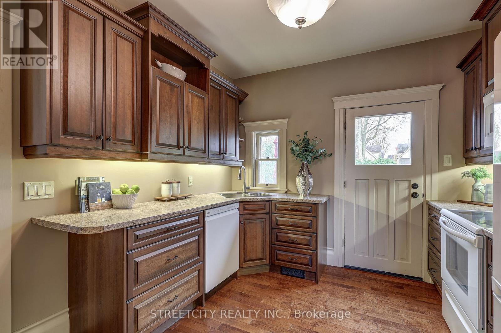 835 Dufferin Avenue, London East, Ontario  N5W 3J9 - Photo 30 - X13064396