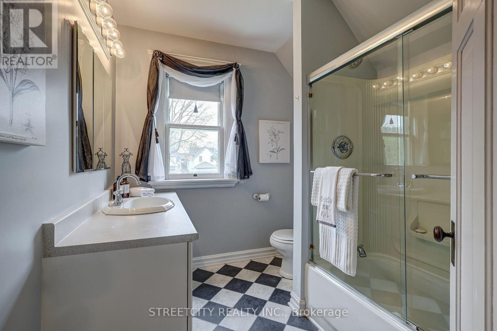 835 Dufferin Avenue, London East, Ontario  N5W 3J9 - Photo 44 - X13064396