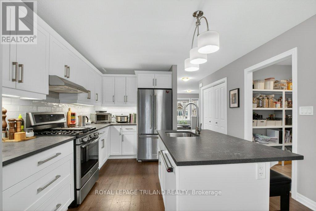 2 Ambrosia Path, St. Thomas, Ontario  N5R 0J8 - Photo 16 - X13064468