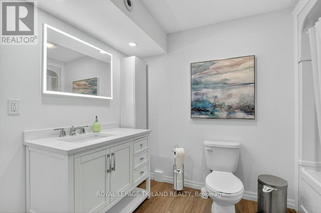 2 Ambrosia Path, St. Thomas, Ontario  N5R 0J8 - Photo 33 - X13064468