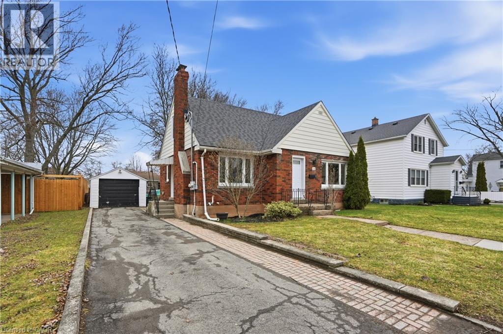 22 Greenwood Avenue, Welland, Ontario  L3C 4B2 - Photo 43 - 40814949