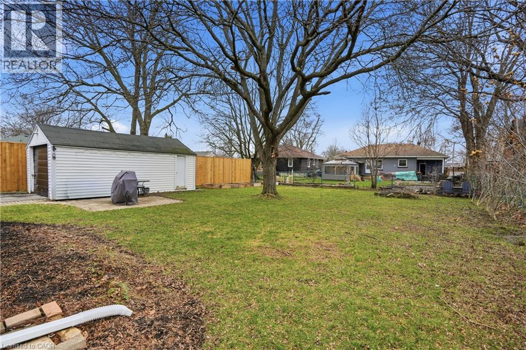 22 Greenwood Avenue, Welland, Ontario  L3C 4B2 - Photo 39 - 40814949