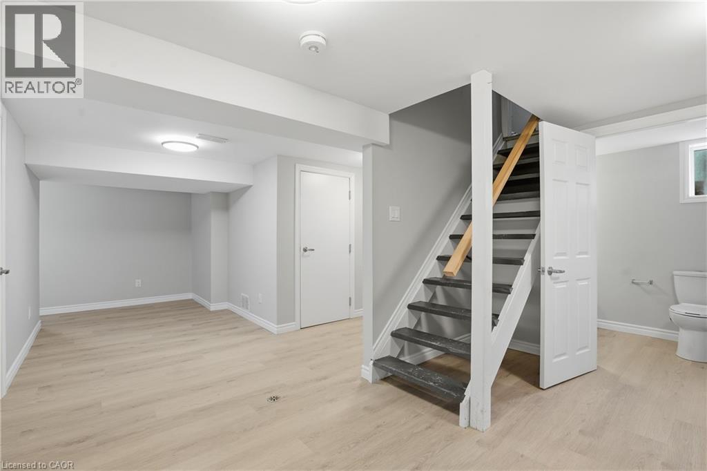 22 Greenwood Avenue, Welland, Ontario  L3C 4B2 - Photo 34 - 40814957