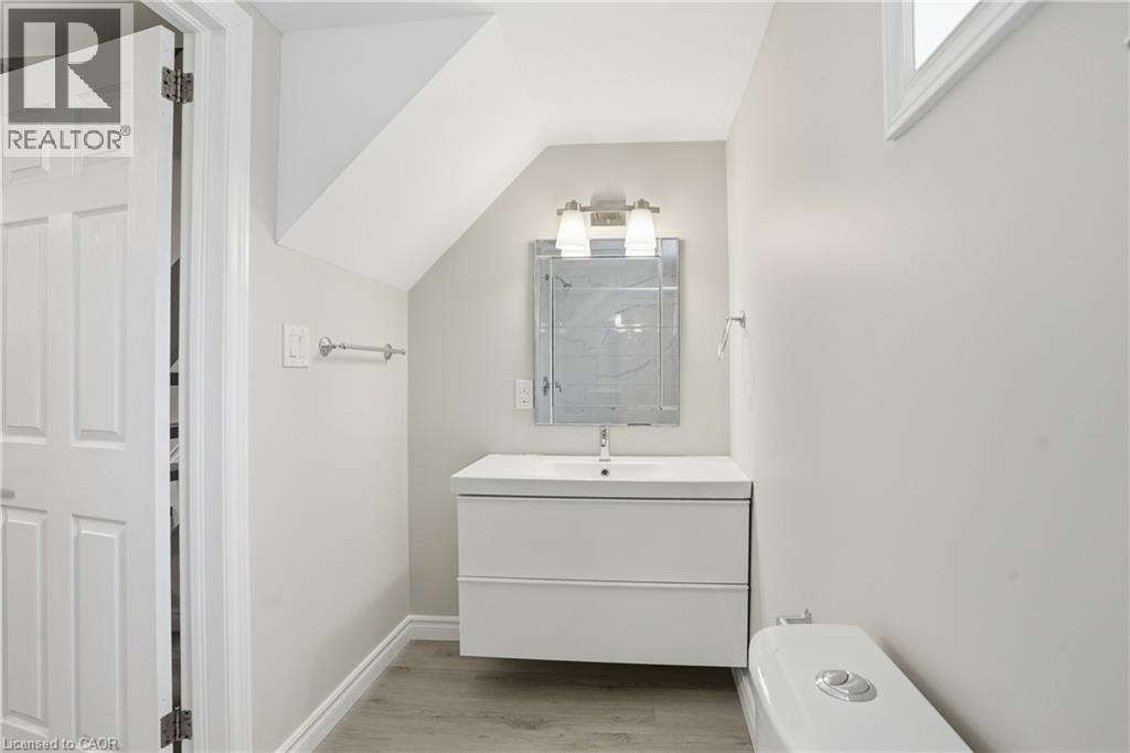 22 Greenwood Avenue, Welland, Ontario  L3C 4B2 - Photo 28 - 40814957