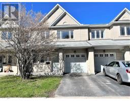 105 TACOM CIRCLE, Ottawa, Ontario