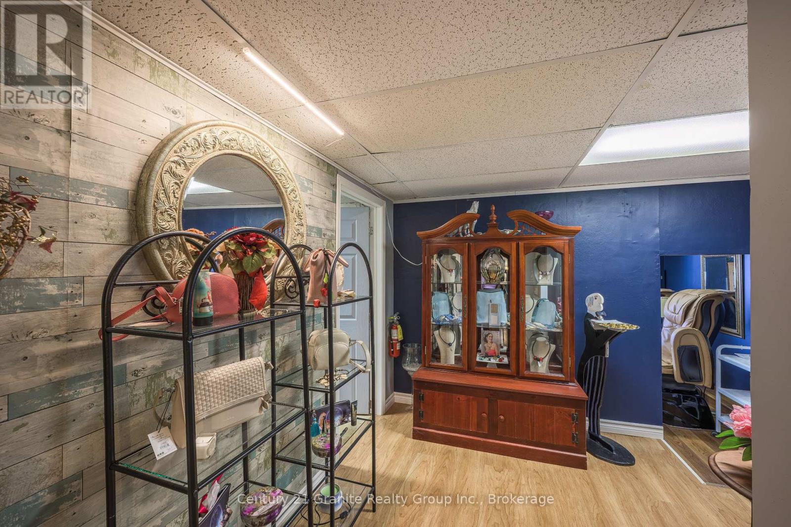 152 Highland Street, Dysart Et Al, Ontario  K0M 1S0 - Photo 15 - X12771076