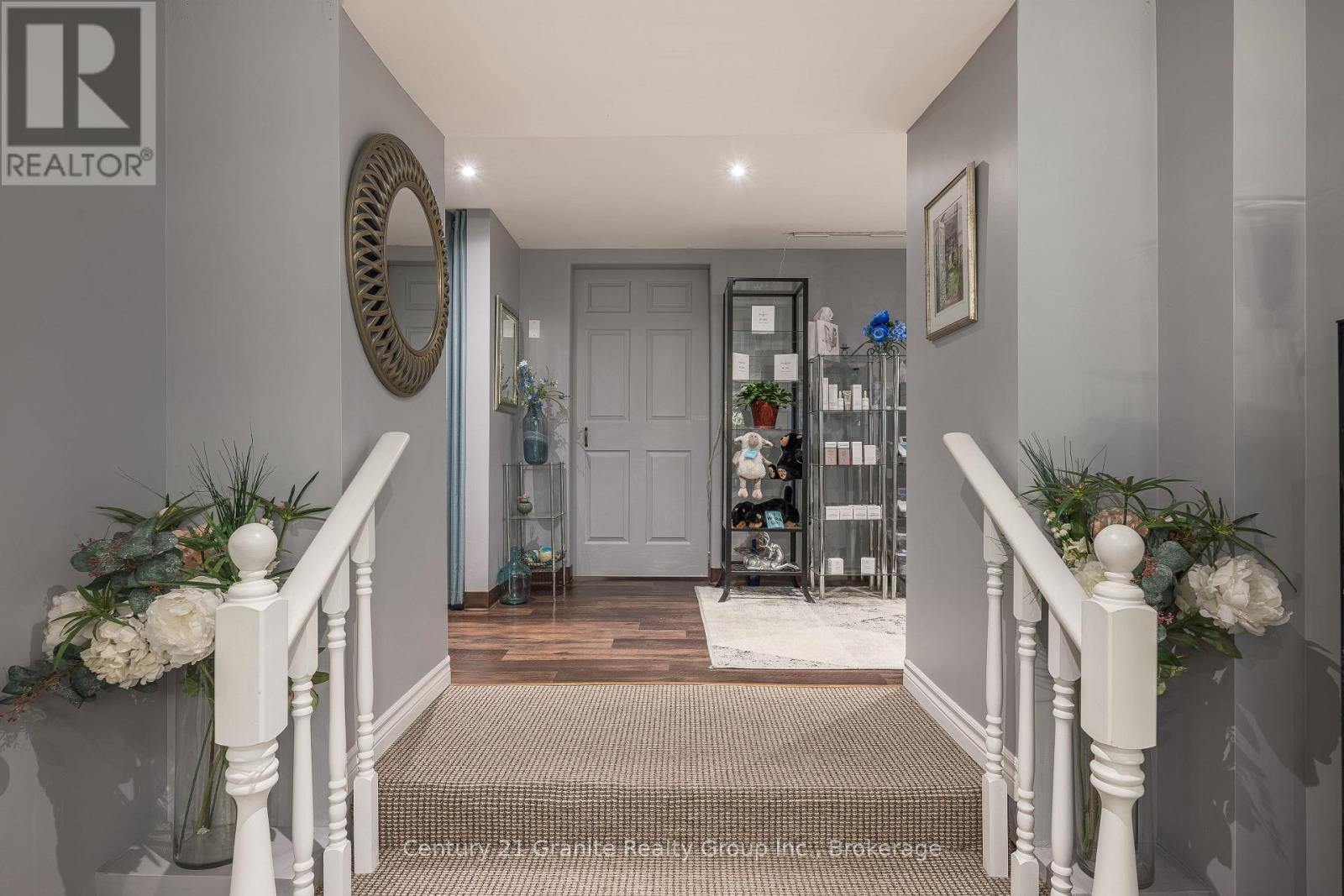 152 Highland Street, Dysart Et Al, Ontario  K0M 1S0 - Photo 9 - X12771076