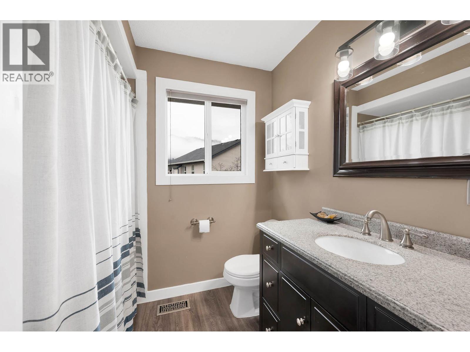 1018 Second Avenue, Chase, British Columbia  V0E 1M0 - Photo 16 - 10385481