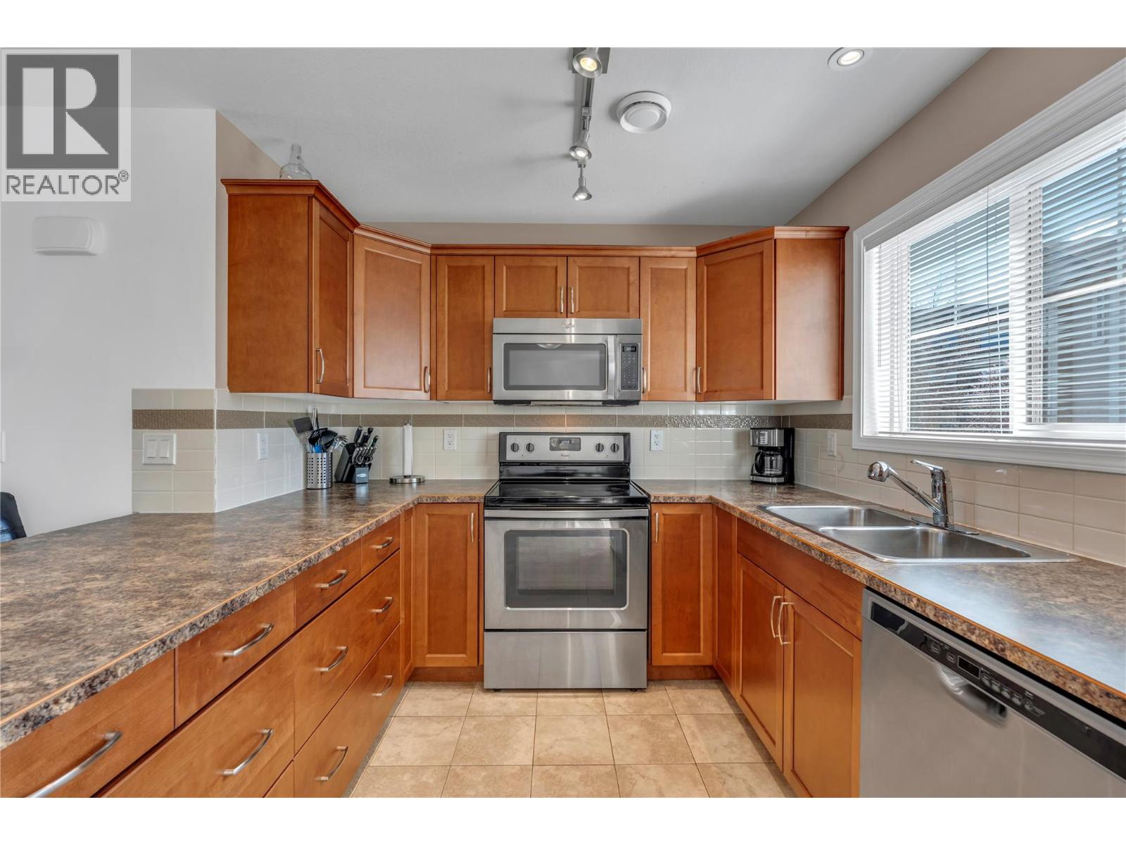3363 Wilson Street Unit# 146, Penticton, British Columbia  V2A 9G7 - Photo 6 - 10385516