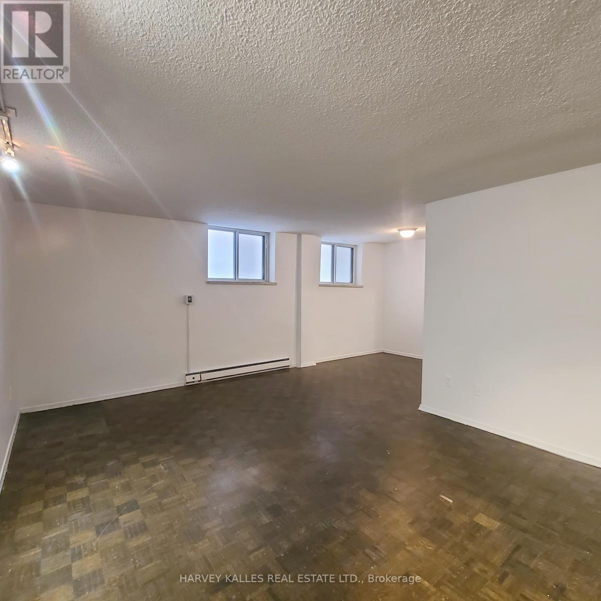 4 - 570 Eglinton Avenue W, Toronto, Ontario  M5N 1B7 - Photo 7 - C13063920