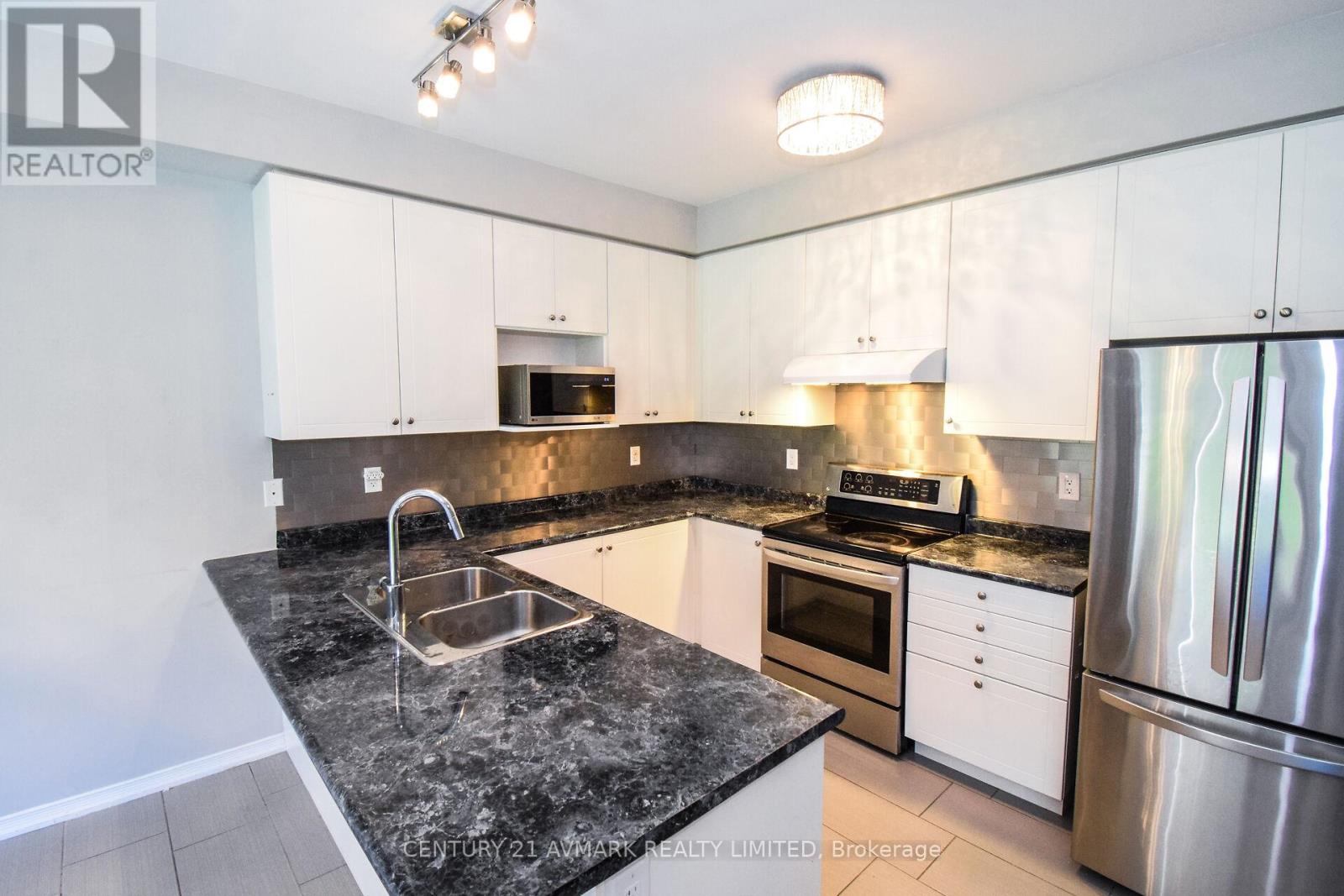 7719 Buckeye Crescent, Niagara Falls, Ontario  L2H 0P2 - Photo 5 - X13064494