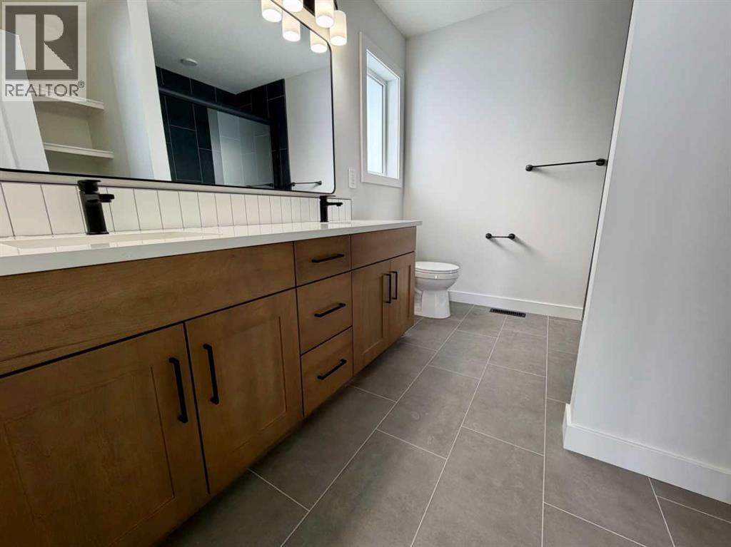 7121 85 Street, Grande Prairie, Alberta  T8X 0N8 - Photo 33 - A2278189