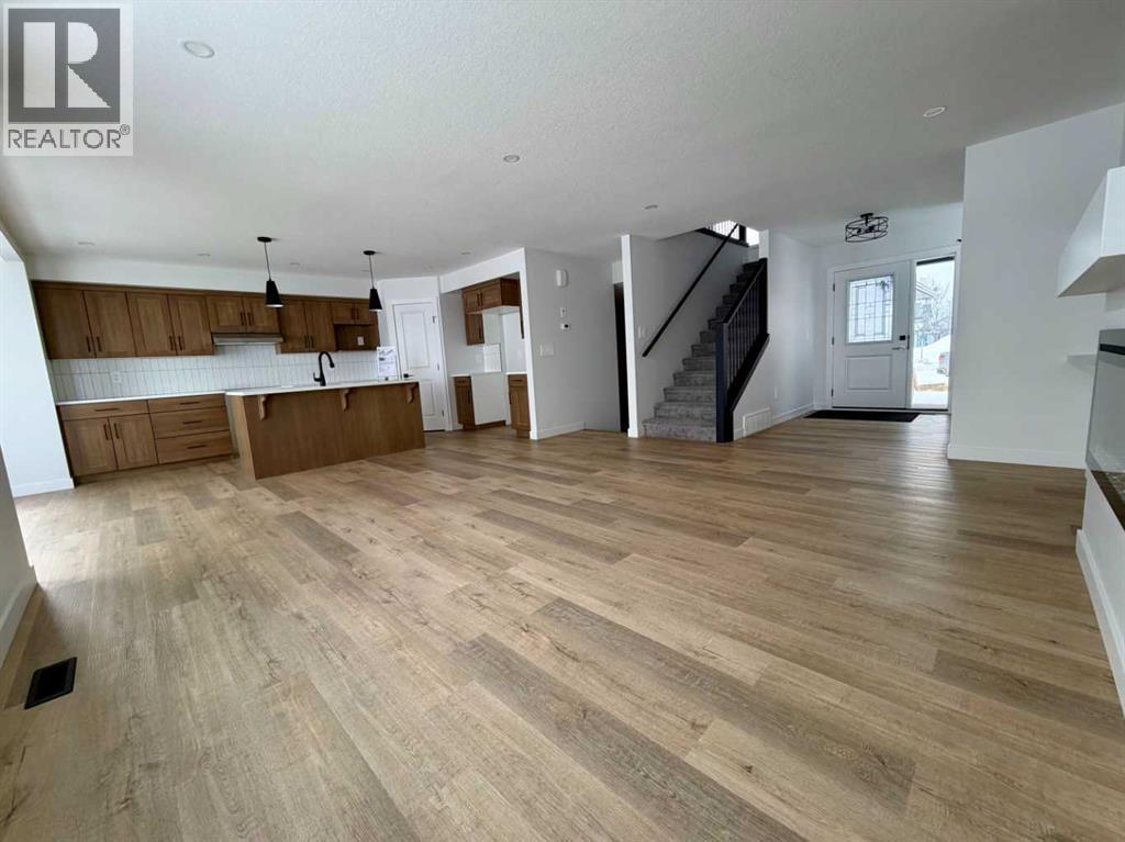 7121 85 Street, Grande Prairie, Alberta  T8X 0N8 - Photo 7 - A2278189