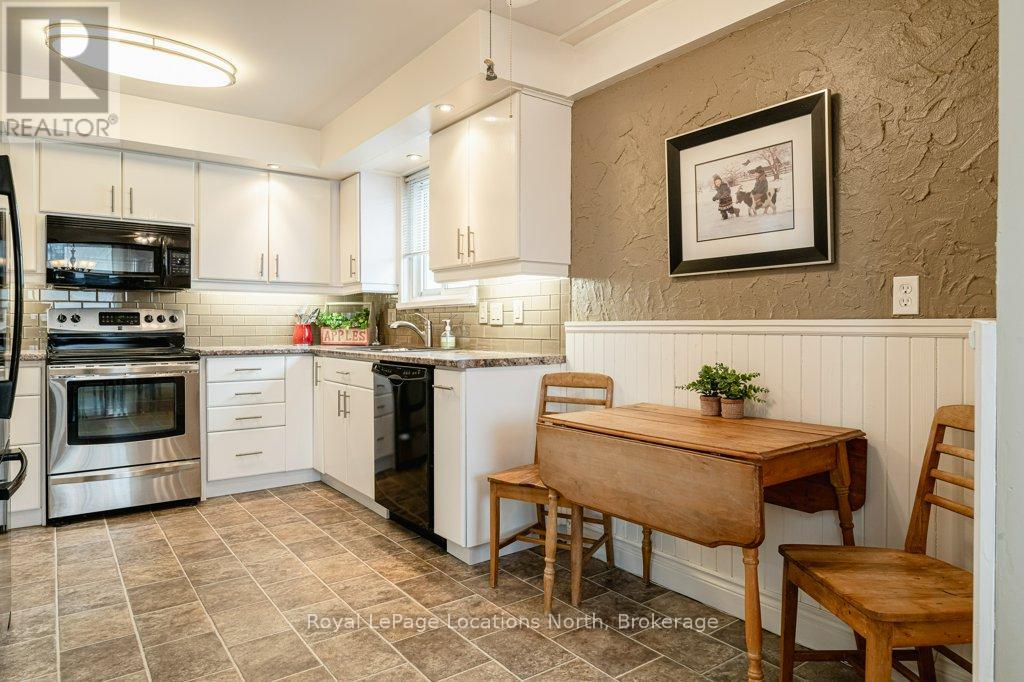 269 Pine Drive, Barrie, Ontario  L4N 4H9 - Photo 14 - S13064438