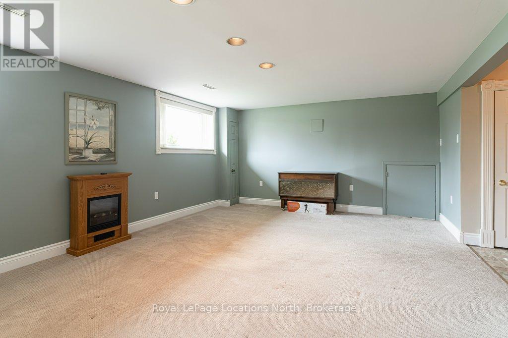 269 Pine Drive, Barrie, Ontario  L4N 4H9 - Photo 29 - S13064438