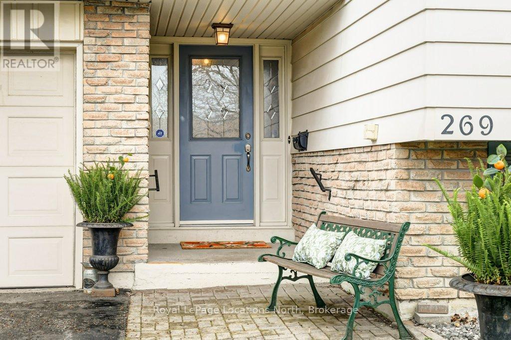 269 Pine Drive, Barrie, Ontario  L4N 4H9 - Photo 3 - S13064438