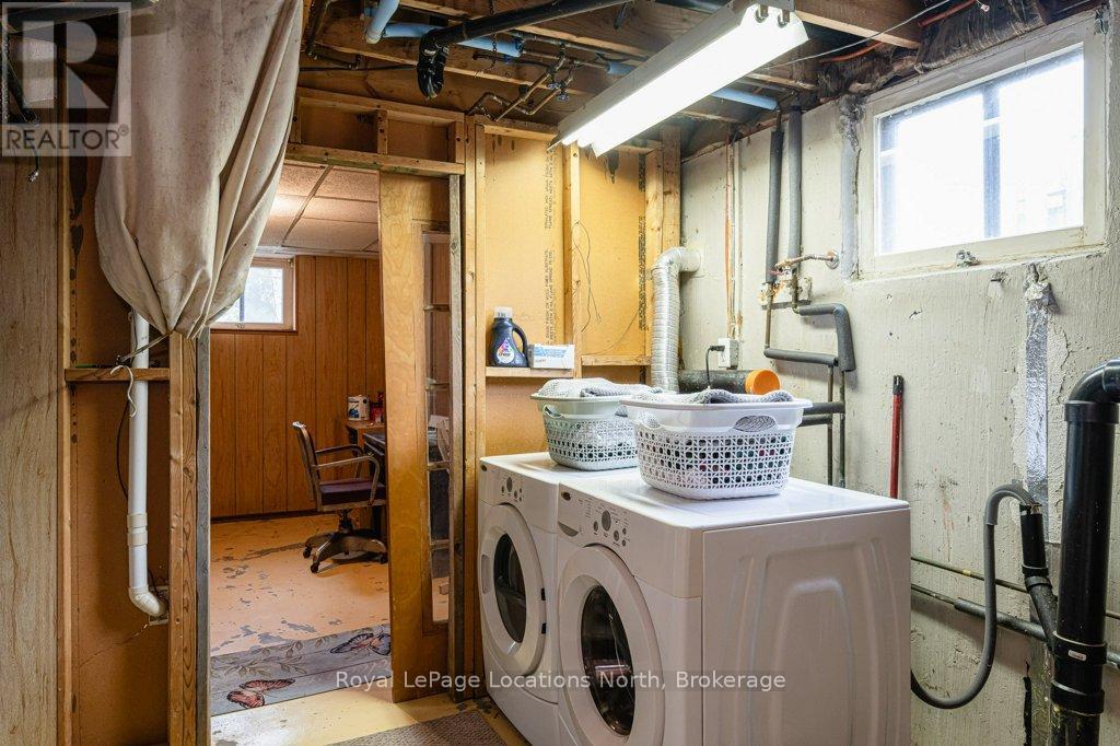 269 Pine Drive, Barrie, Ontario  L4N 4H9 - Photo 32 - S13064438