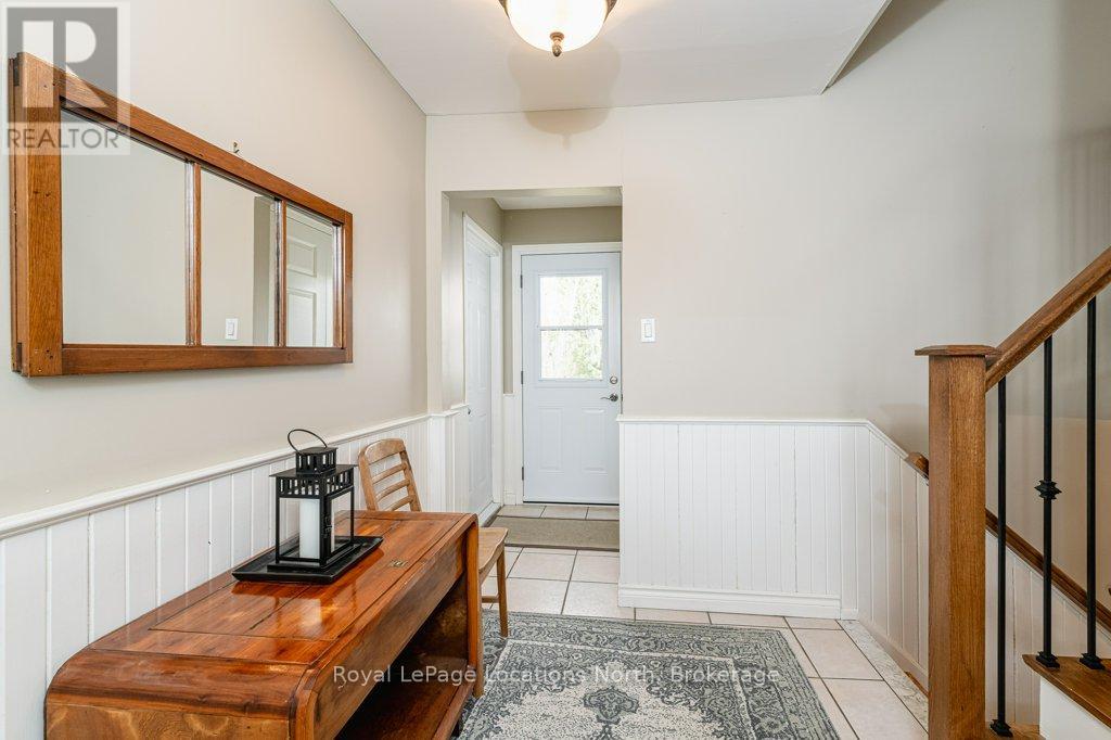 269 Pine Drive, Barrie, Ontario  L4N 4H9 - Photo 6 - S13064438