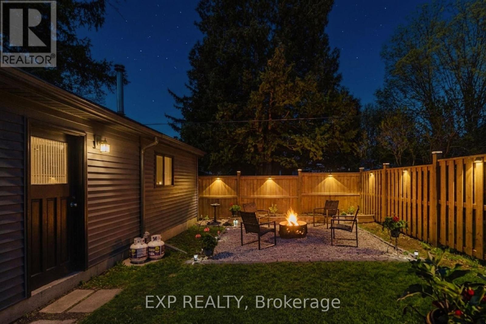 263 Shepherd Avenue, Cambridge, Ontario  N3C 1T7 - Photo 39 - X13046344