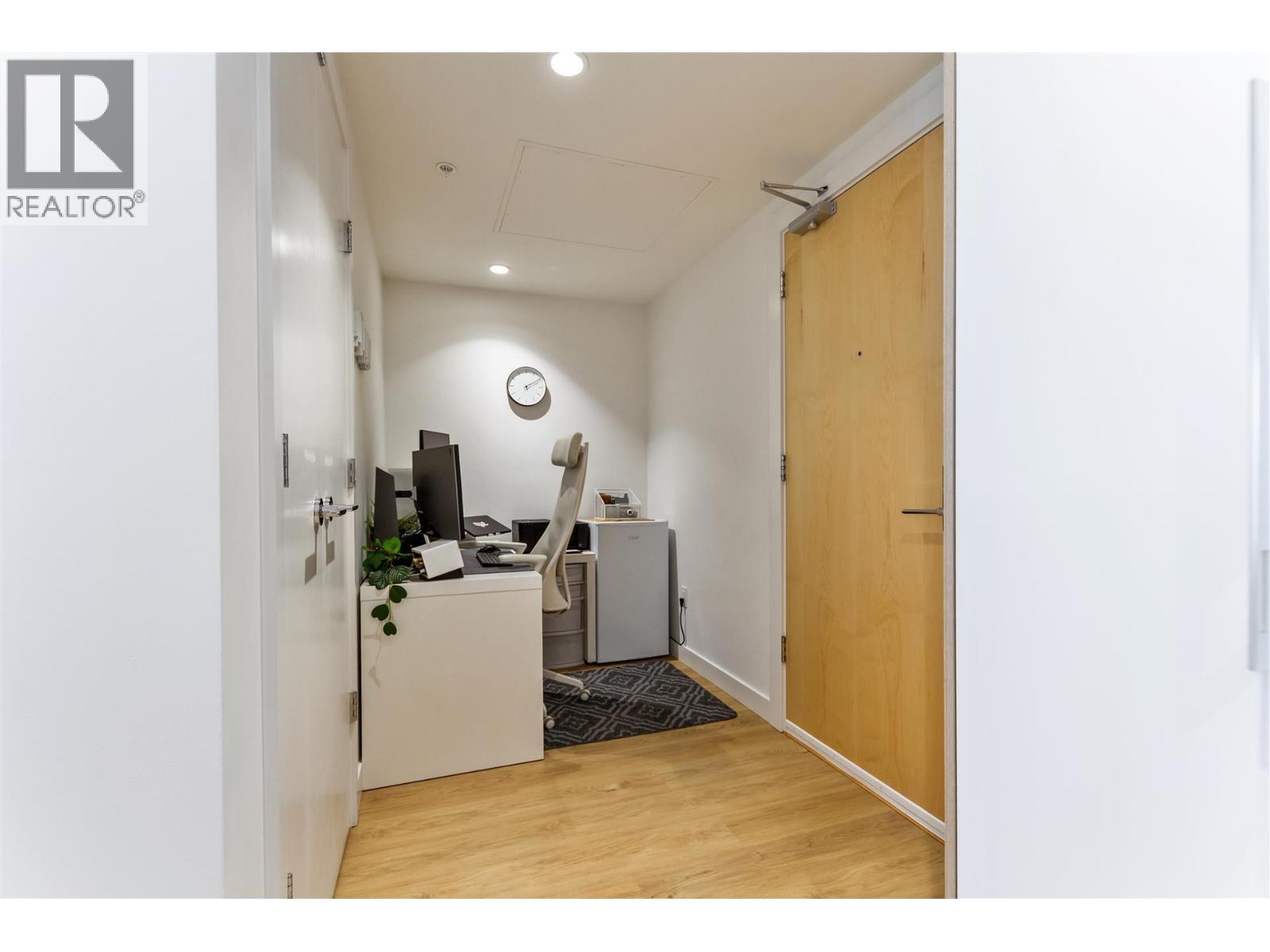 203 9580 Tower Road, Burnaby, British Columbia  V5A 0G5 - Photo 16 - R3116761