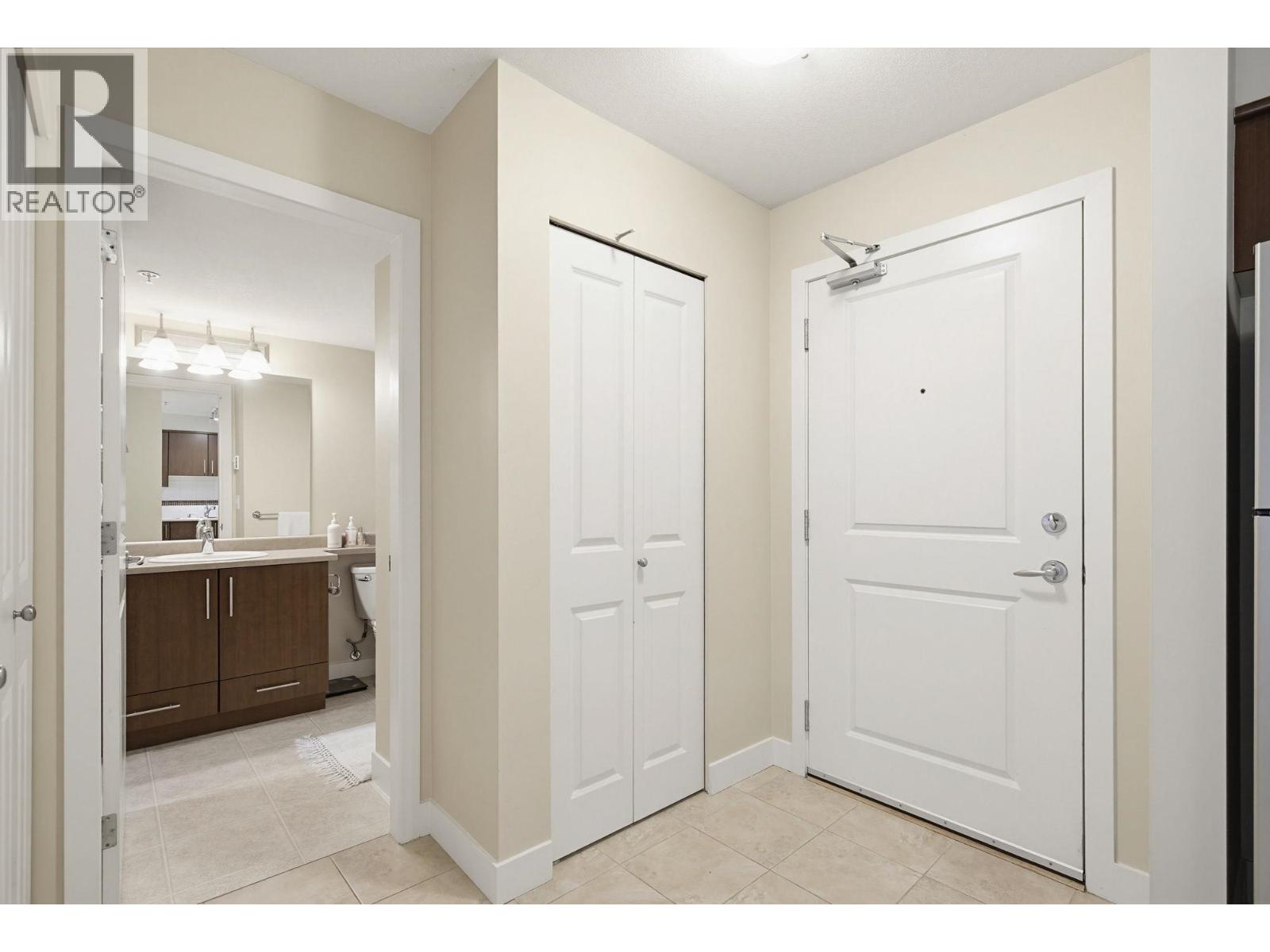 206 12238 224 Street, Maple Ridge, British Columbia  V2X 8W5 - Photo 3 - R3117815