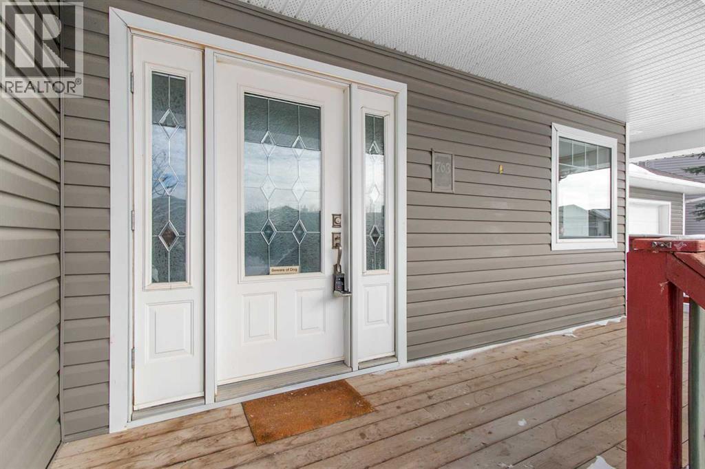763 Stonehaven Drive, Carstairs, Alberta  T0M 0N0 - Photo 4 - A2286550
