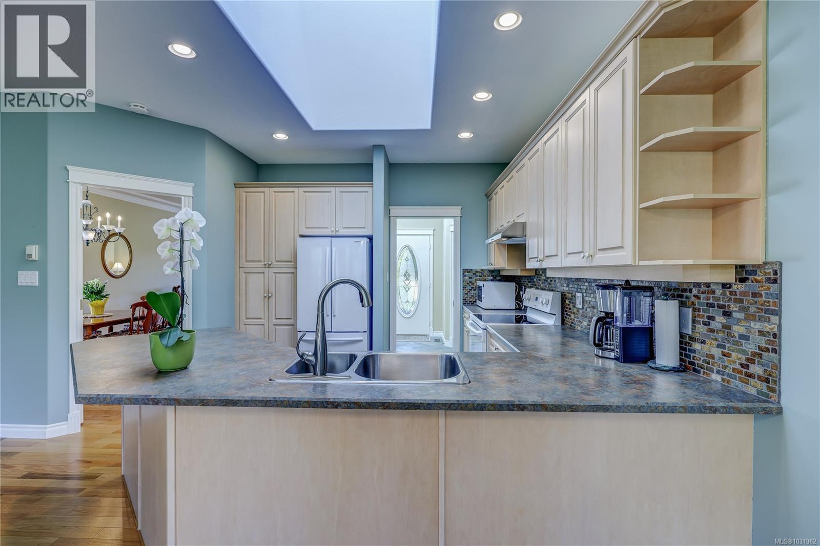 1132 Yellowbrick Rd, Parksville, British Columbia  V9P 2K4 - Photo 8 - 1031962