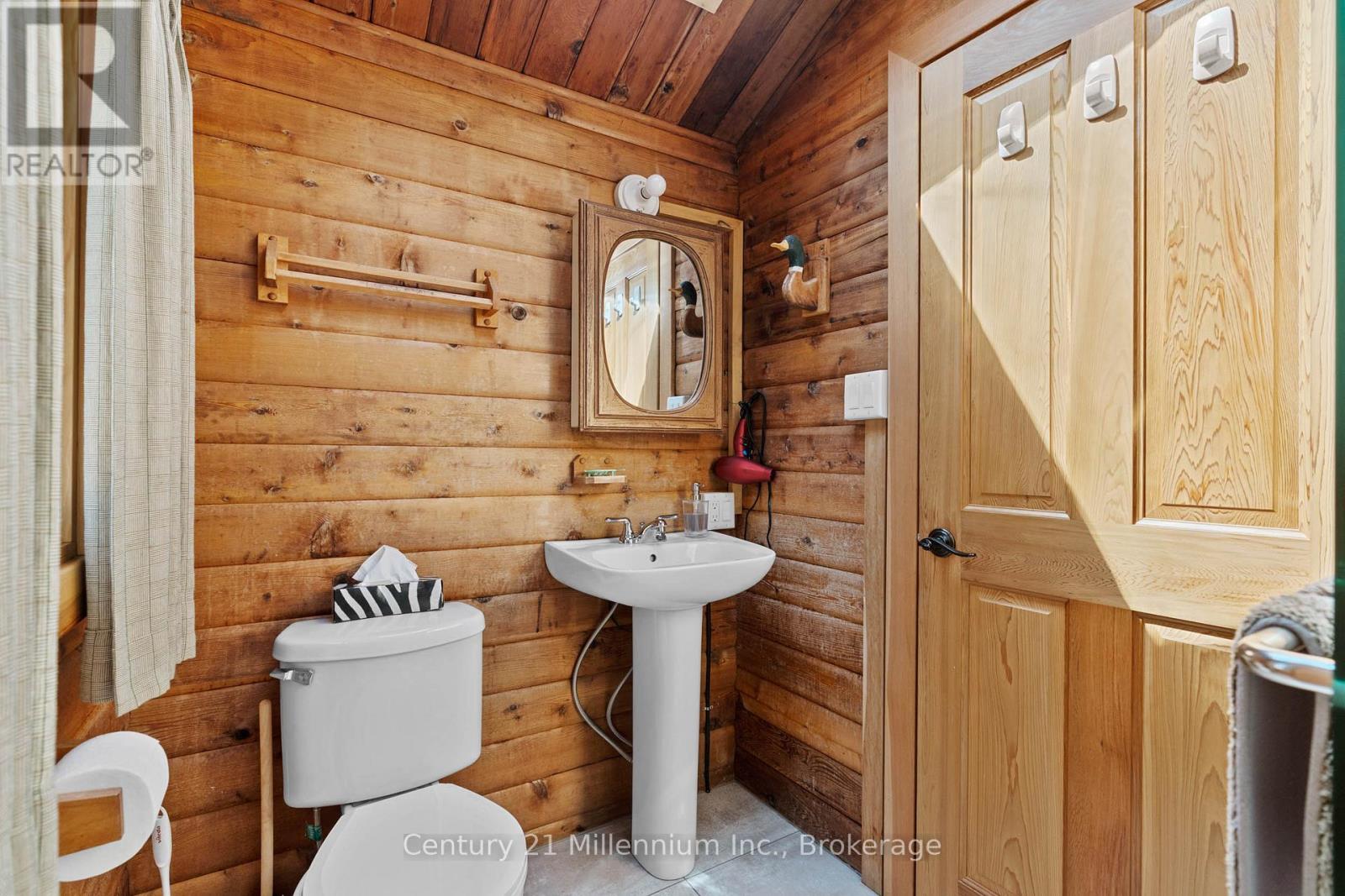 117 Sutherland Road, Georgian Bluffs, Ontario  N0H 2T0 - Photo 37 - X13064412