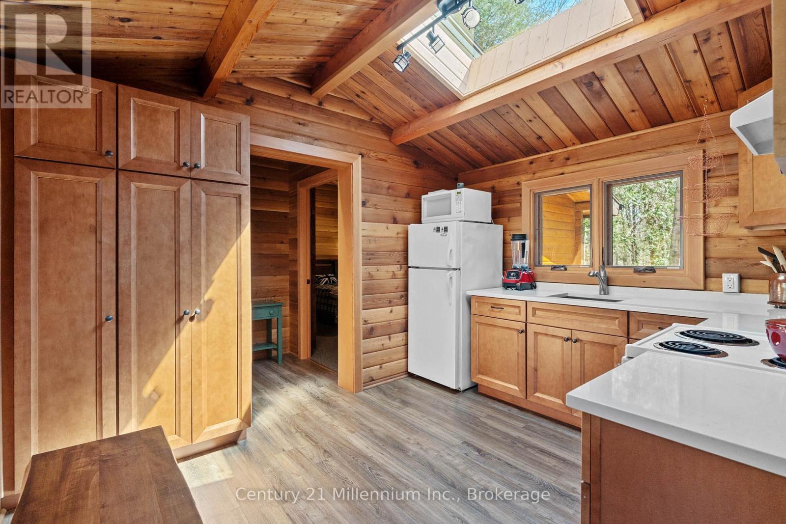 117 Sutherland Road, Georgian Bluffs, Ontario  N0H 2T0 - Photo 38 - X13064412