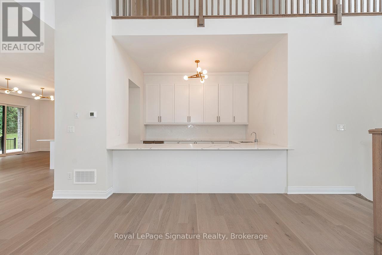 116 Dorothy Drive, Blue Mountains, Ontario  N0H 1J0 - Photo 7 - X13064454