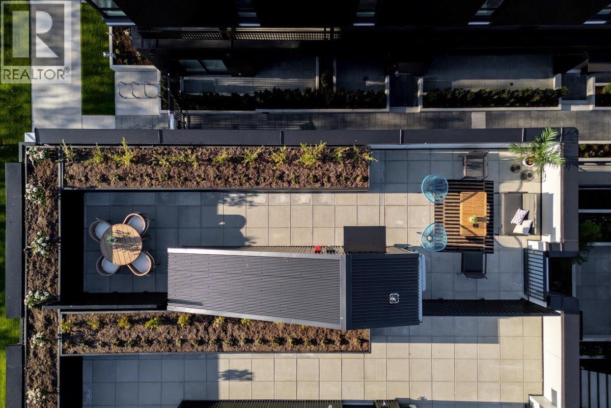 231 2830 NANAIMO STREET, Vancouver, British Columbia