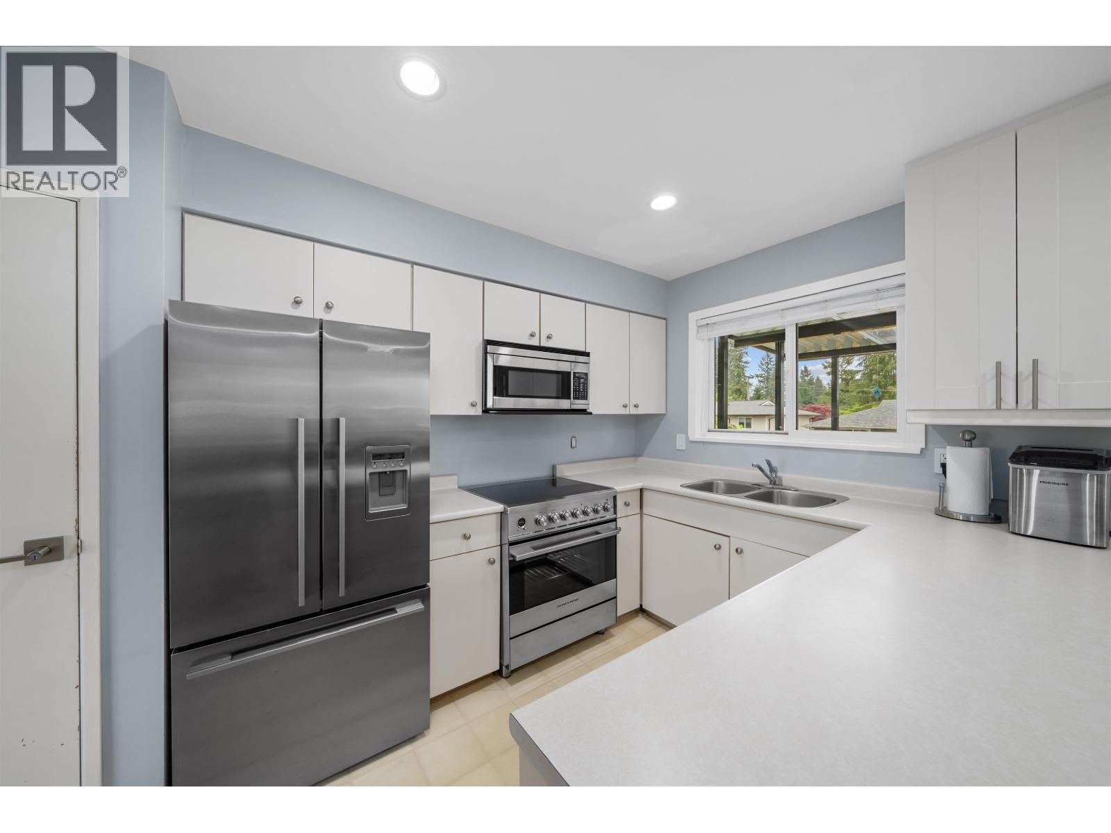 2115 Audrey Drive, Port Coquitlam, British Columbia  V3C 1G9 - Photo 12 - R3117822