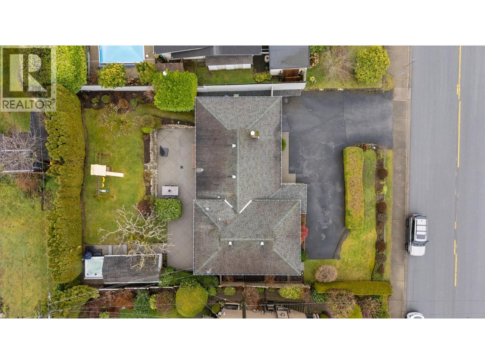 4384 Highland Boulevard, North Vancouver, British Columbia  V7R 2Z9 - Photo 39 - R3117827
