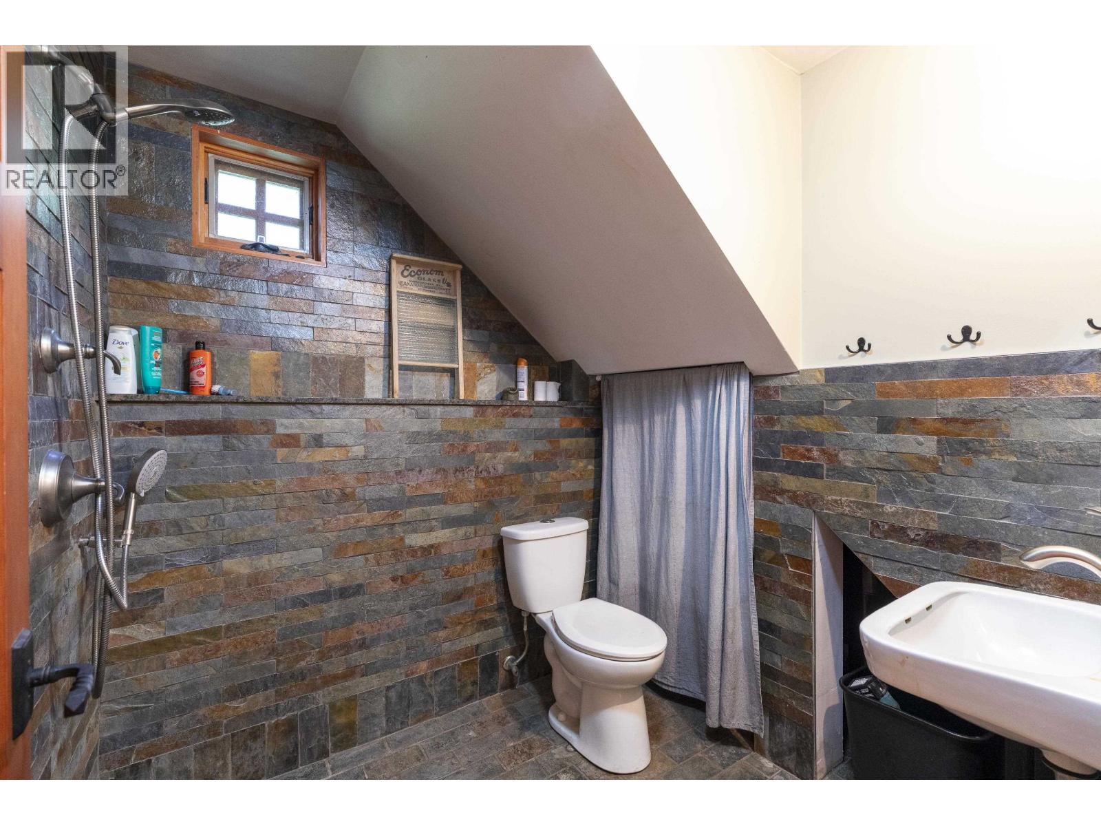 329 Esplanade Road, Keats Island, British Columbia  V0N 1G2 - Photo 28 - R3117830