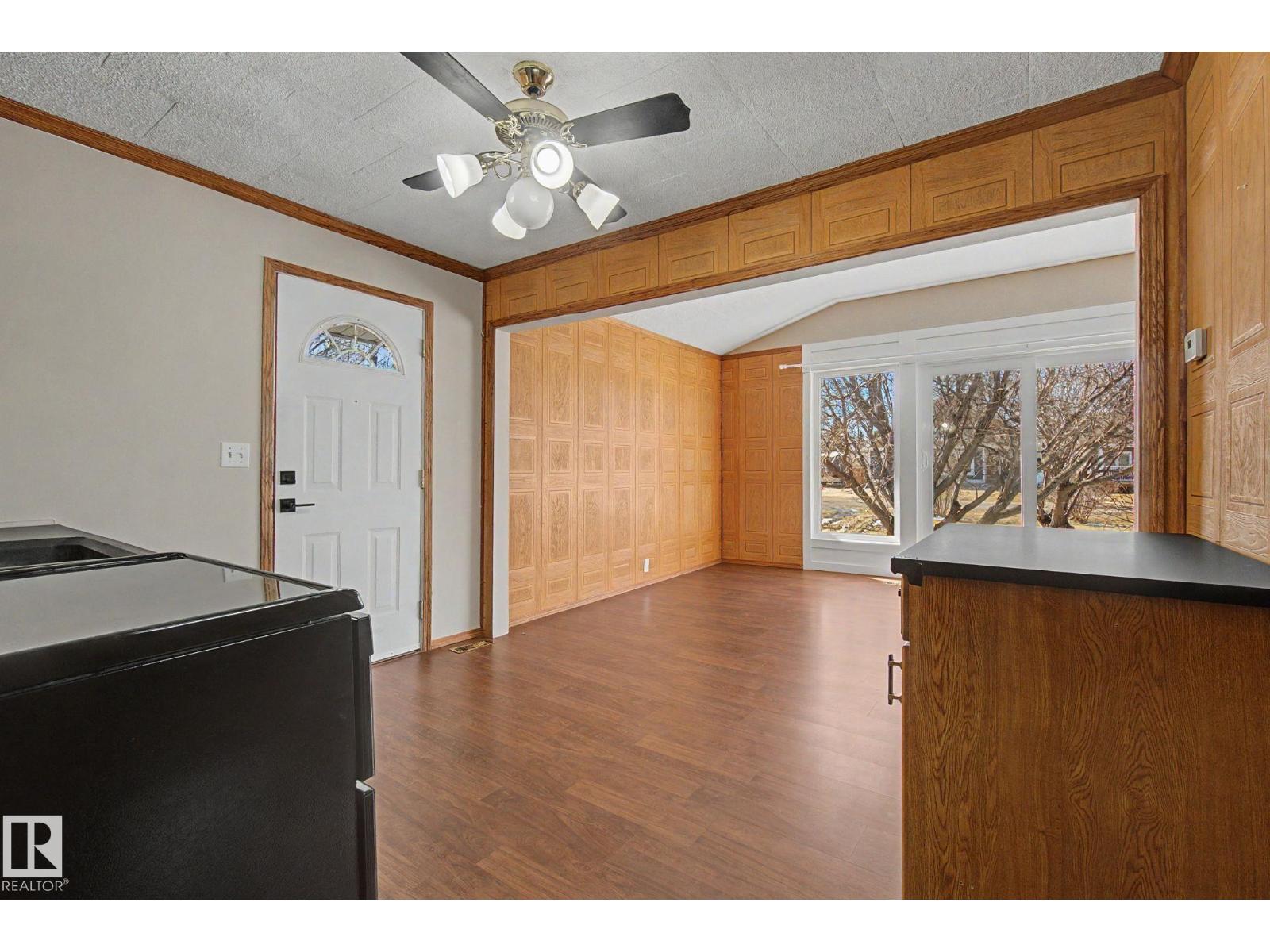 5015 57 St, Rural Lac Ste. Anne County, Alberta  T0E 0A0 - Photo 10 - E4484944