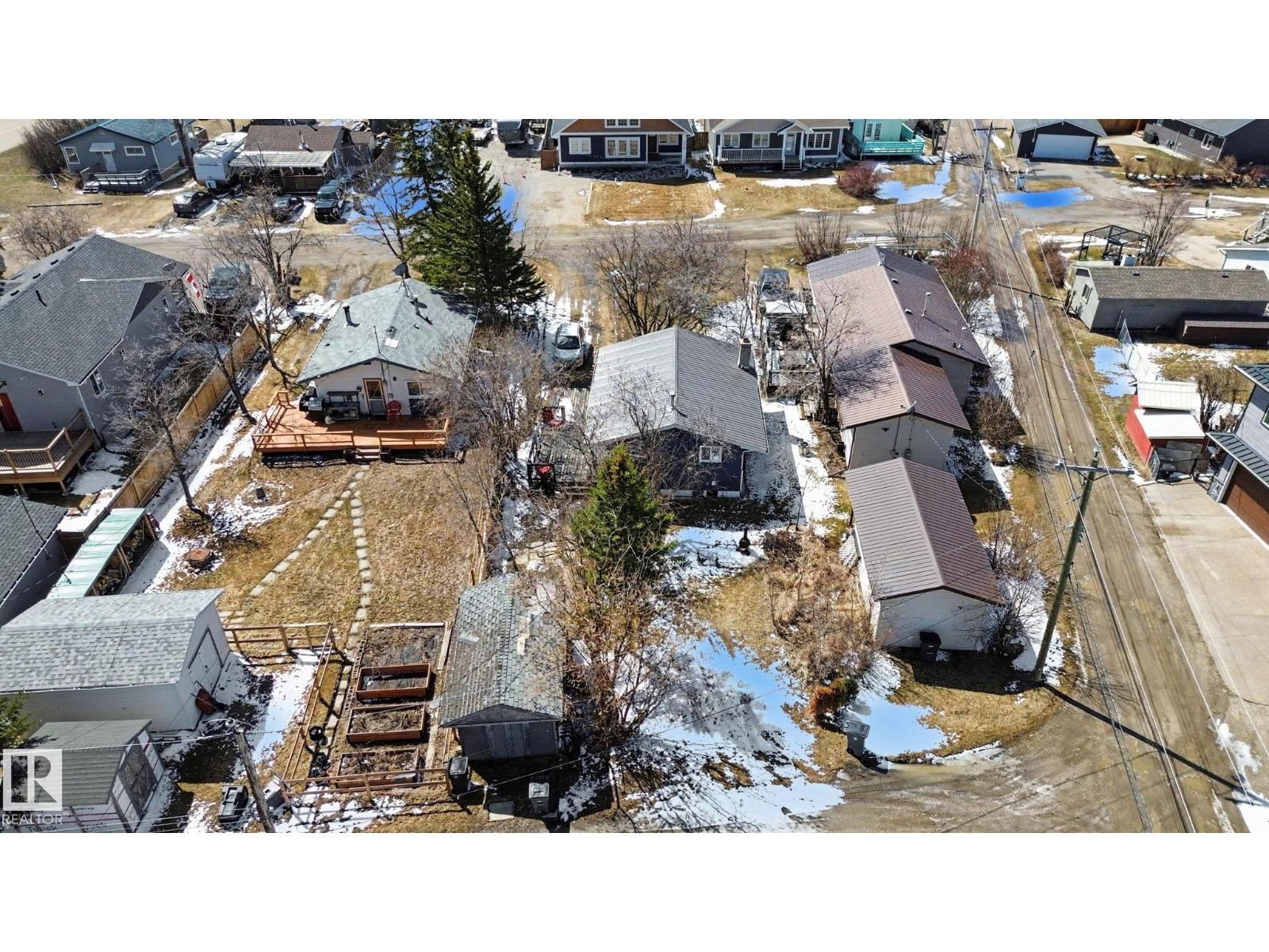 5015 57 St, Rural Lac Ste. Anne County, Alberta  T0E 0A0 - Photo 34 - E4484944