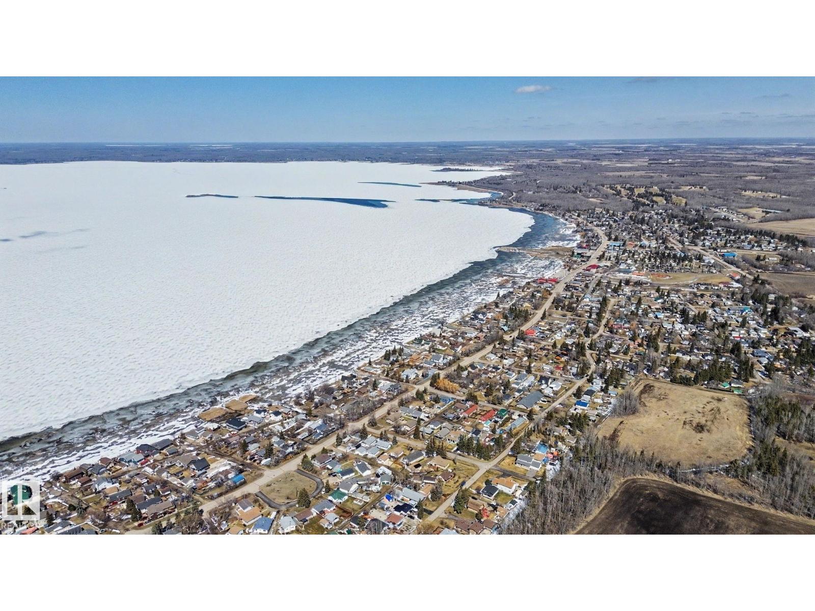 5015 57 St, Rural Lac Ste. Anne County, Alberta  T0E 0A0 - Photo 45 - E4484944
