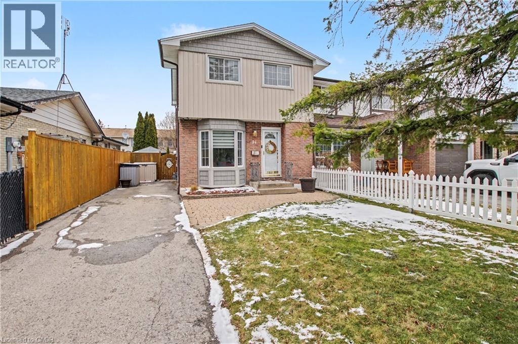 21 GREYSTONE Crescent, St. Catharines, Ontario