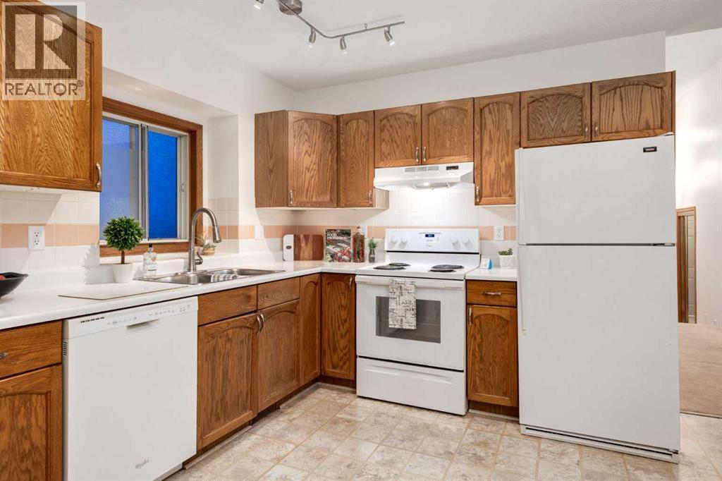 131 Deersaxon Circle Se, Calgary, Alberta  T2J 6V9 - Photo 8 - A2306193