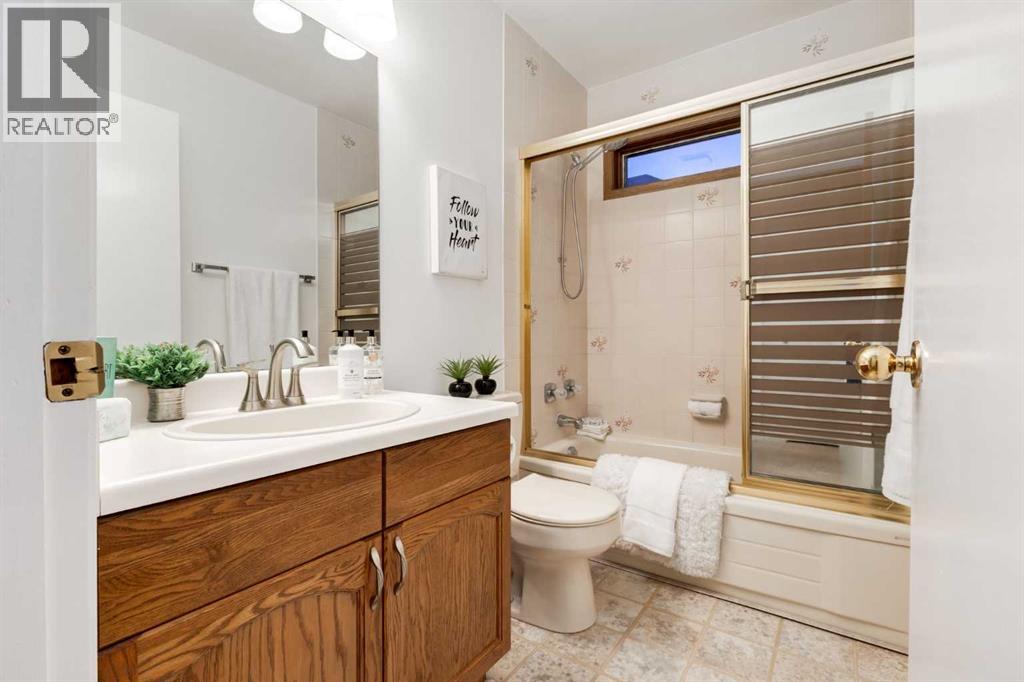 131 Deersaxon Circle Se, Calgary, Alberta  T2J 6V9 - Photo 31 - A2306193