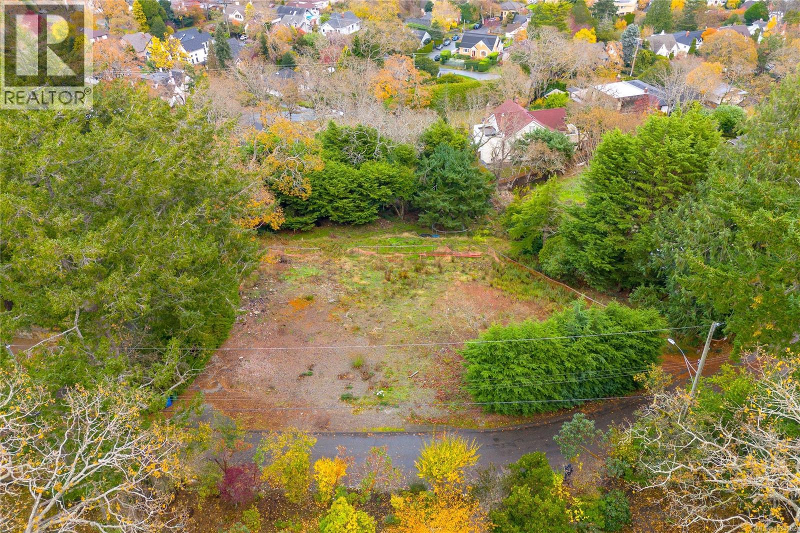 Lot A 24 Sylvan Lane, Oak Bay, British Columbia  V8S 2K8 - Photo 4 - 1034062
